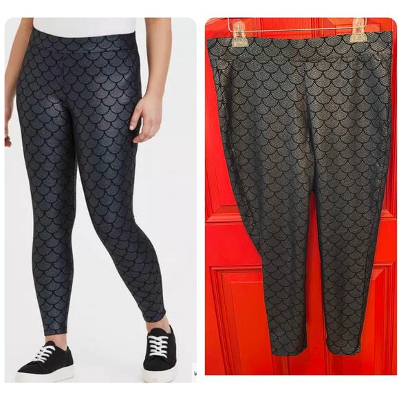 Torrid 2 (2X) Black‎ Mermaid Scale Cosplay Costume Iridescent Metallic Leggings - Picture 1 of 2